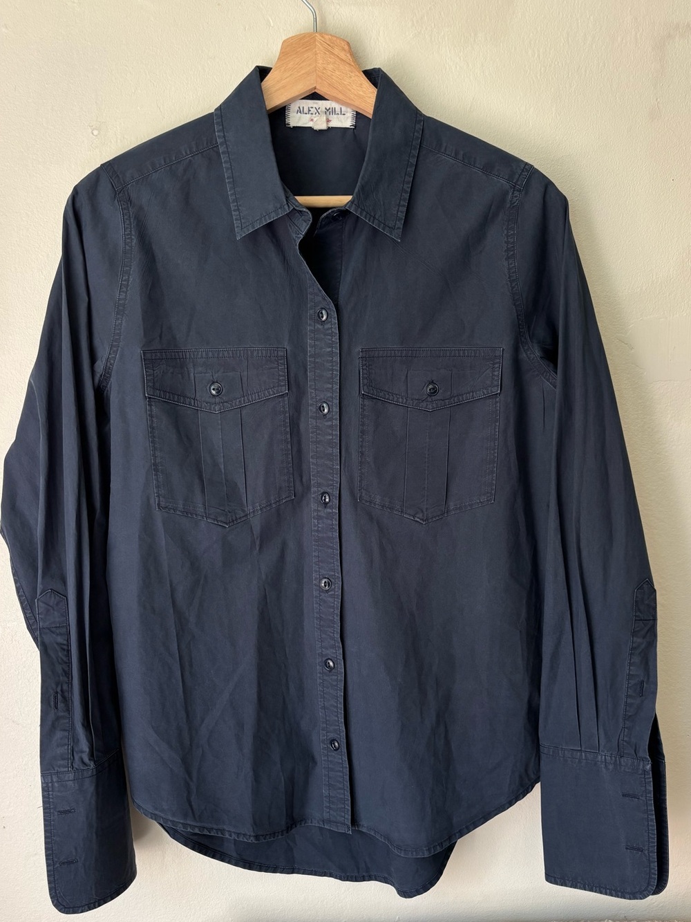 Alex Mill Navy Button-Down Shirt size S